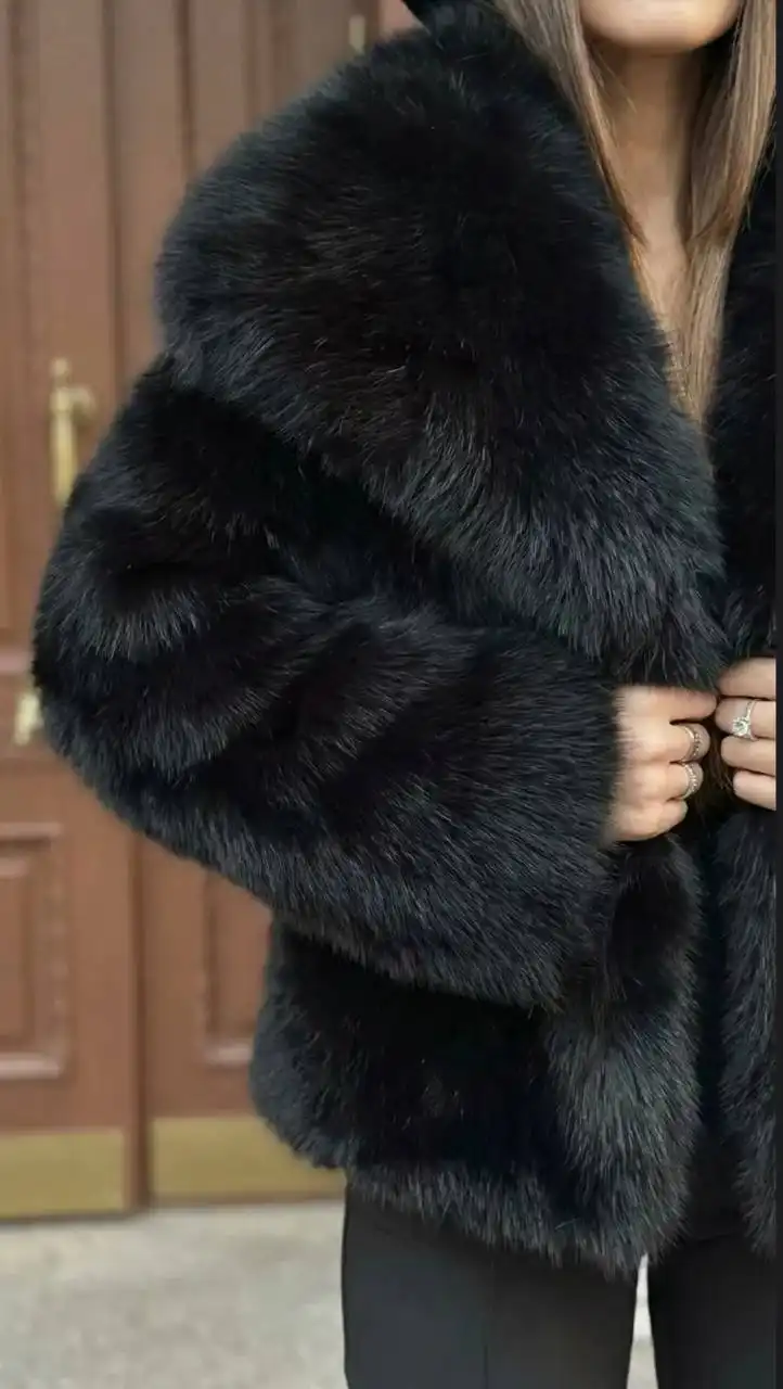 Продам эко шубу размер 42