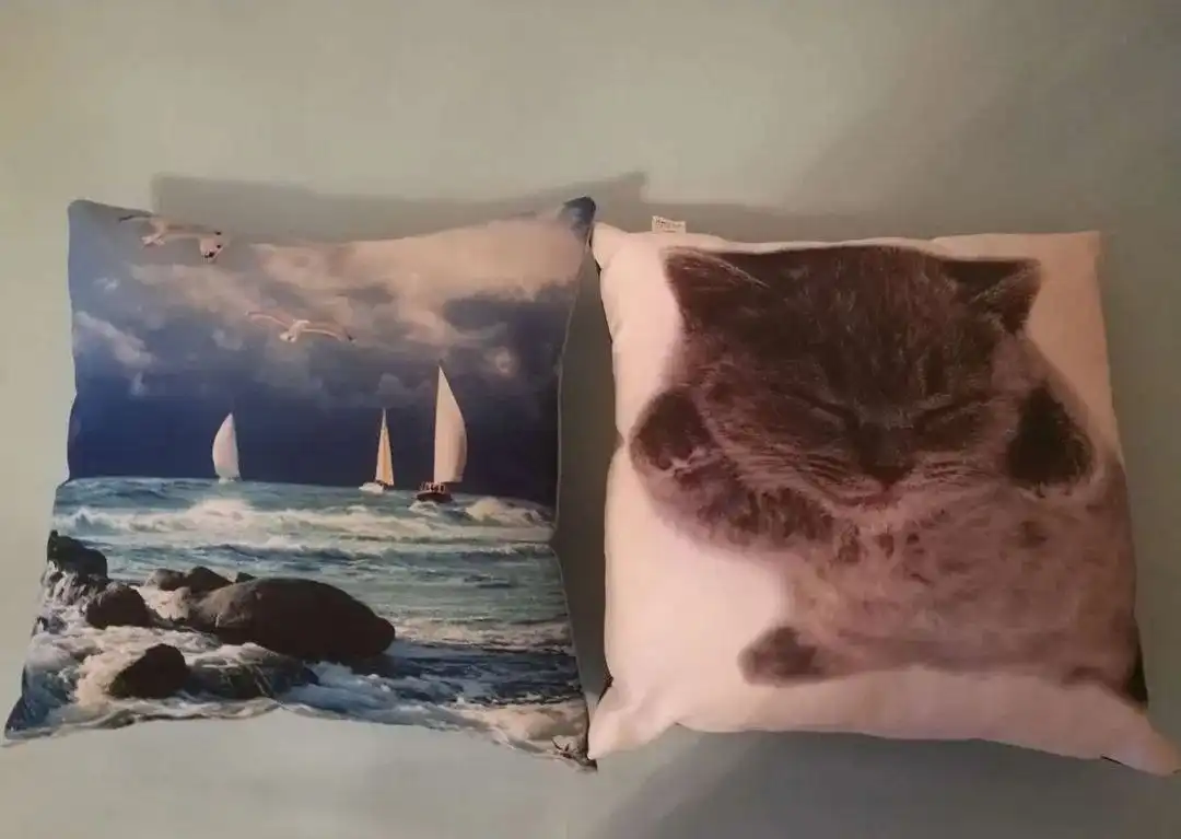 Декоративные подушки в отличном состоянии