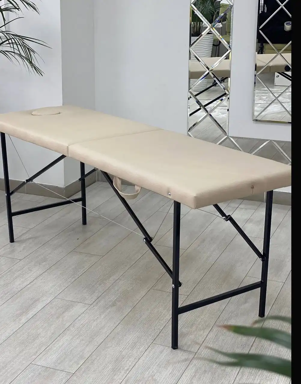 Массажный стол