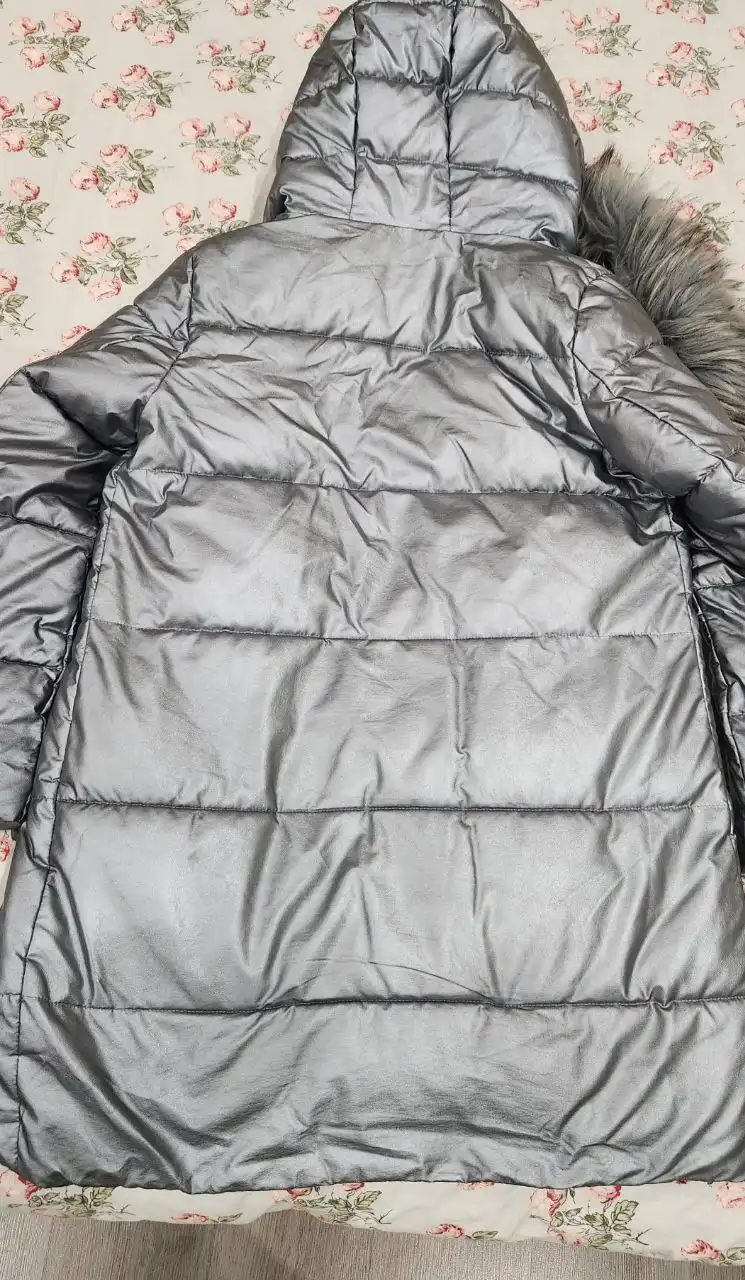 Женская куртка размер S