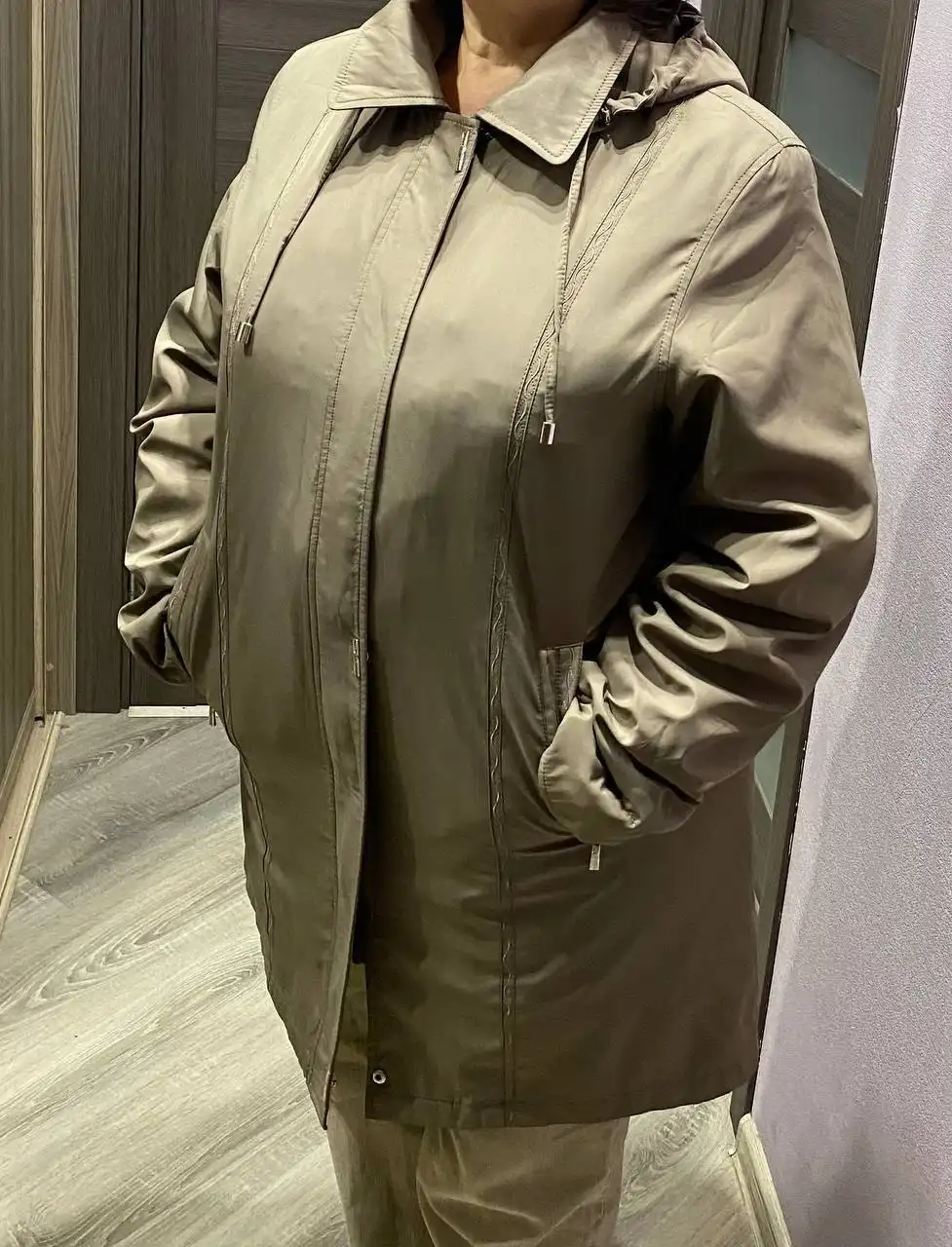 Женская куртка Sufeibeier размер 54/56