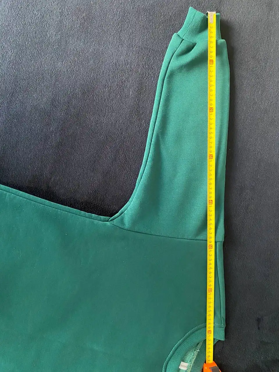 Свитшот оверсайз с начёсом, состояние отличное