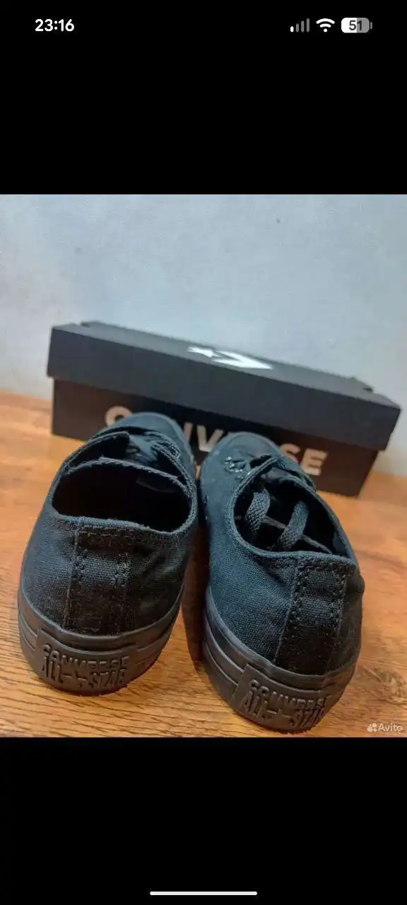Продажа кроссовок Converse размер 36.5