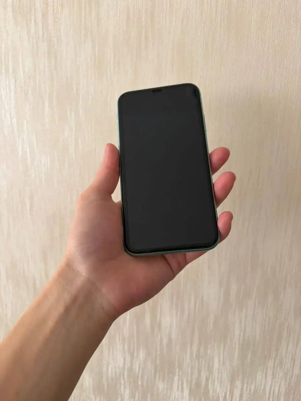 Продам iPhone 11 256 ГБ в хорошем состоянии