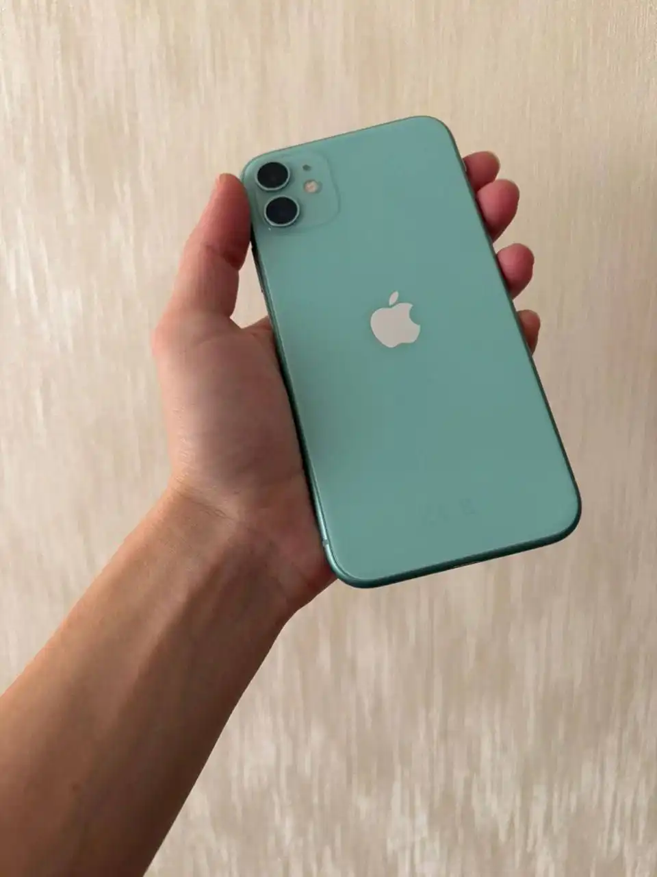 Продам iPhone 11 256 ГБ в хорошем состоянии