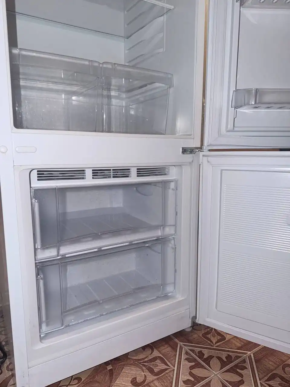 Холодильник NORDFROST NRB137-032 б/у - Холодильники (Для дома и дачи) в Люберцы