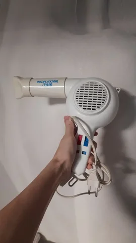 Отдам рабочий фен за шоколадку - Бытовая техника в Некрасовка