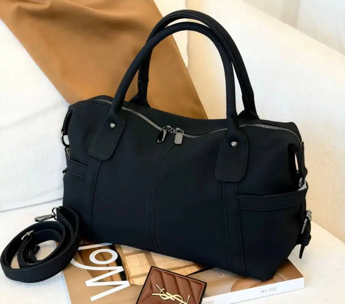 Новые сумочки - Сумки и аксессуары (Одежда) в Люберцы