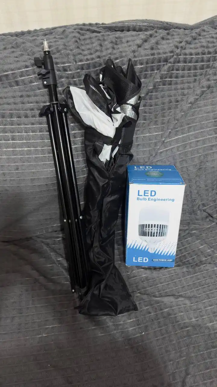 Лампа для предметной съемки 80Вт с софтбоксом и штативом - Фото-видео техника (Электроника) в Люберцы