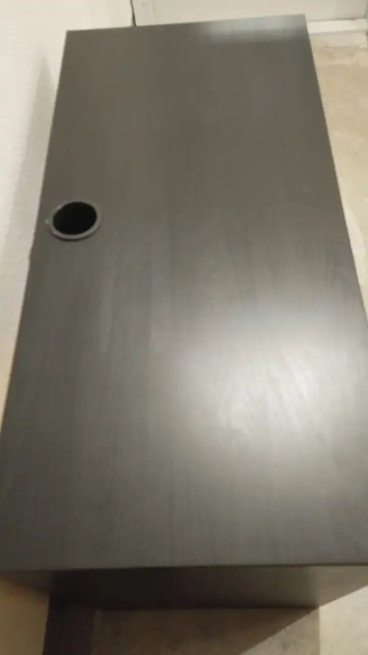 Письменный стол ИКЕЯ в хорошем состоянии - Мебель (Барахолка) в Некрасовка