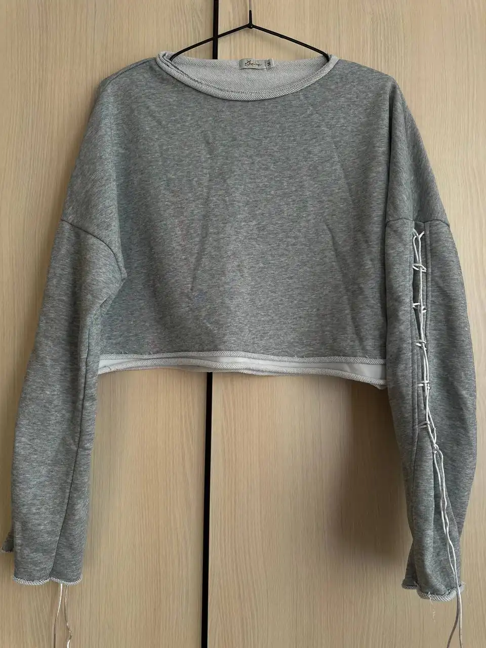 Продажа одежды из гардероба - Верхняя одежда и платья (Одежда) в Люберцы