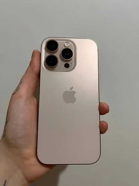 Продам iPhone 16 PRO 128 GB в идеальном состоянии - Электроника в Некрасовка