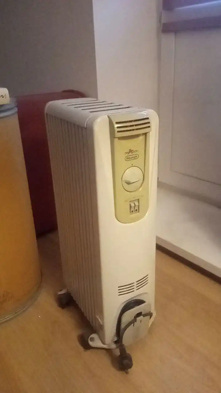 Обогреватель масляный Delonghi Dragon 1500 Вт - Обогреватели (Для дома и дачи) в Люберцы