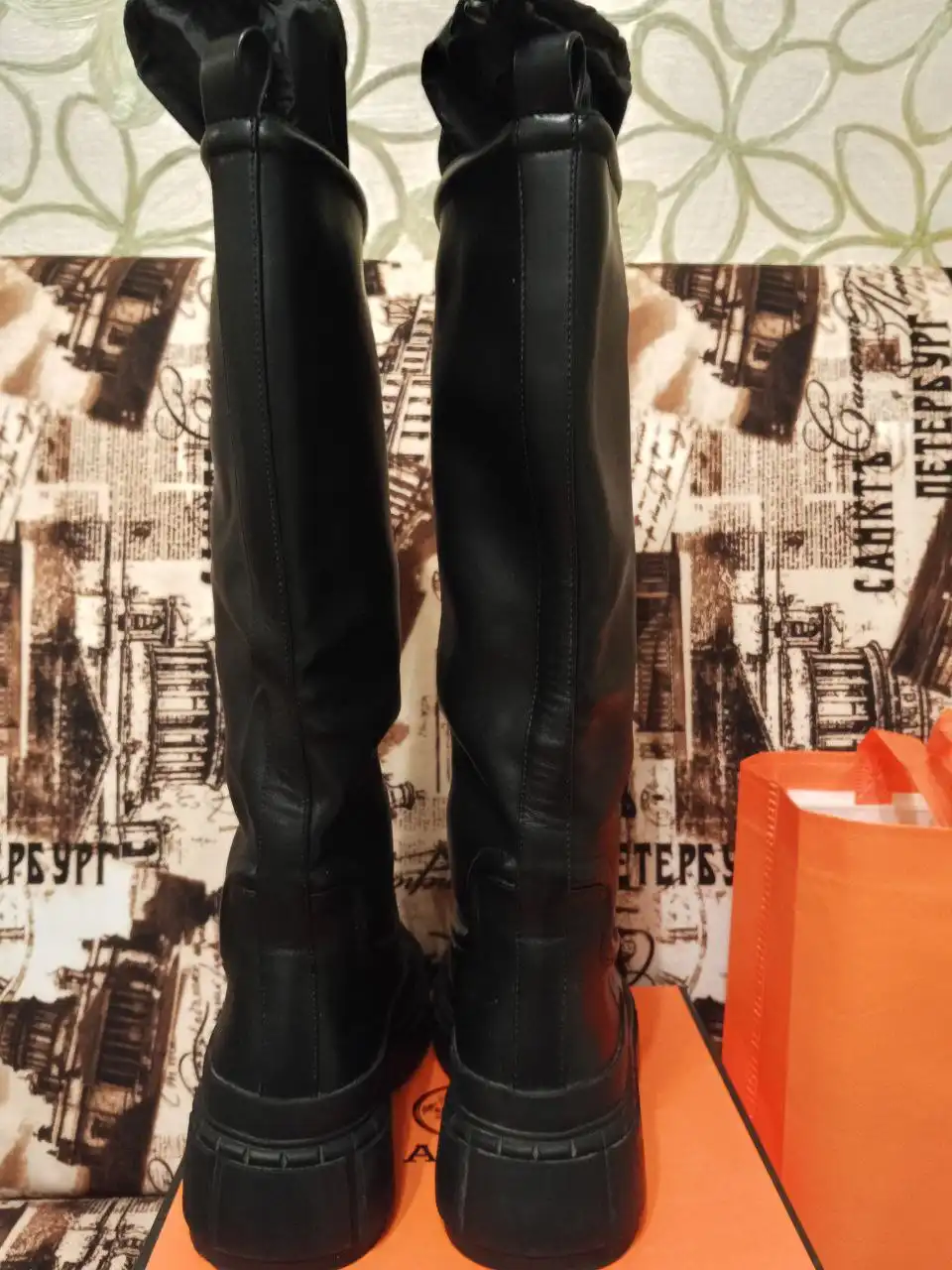 Б/у сапоги-трубы 35-36 размер - Обувь (Одежда) в Люберцы