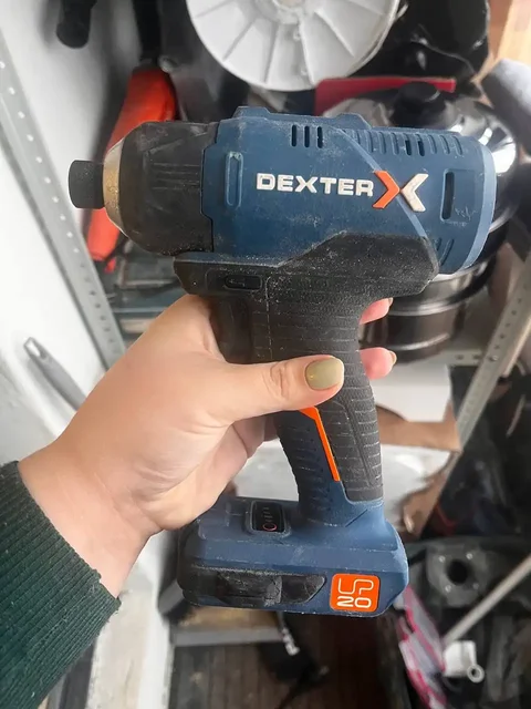 Продажа электроинструментов: импакт и лобзик Декстер - Детские книги в Люберцы