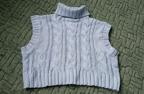 Жилет H&M теплый размер 42-46 - Верхняя одежда в Люберцы