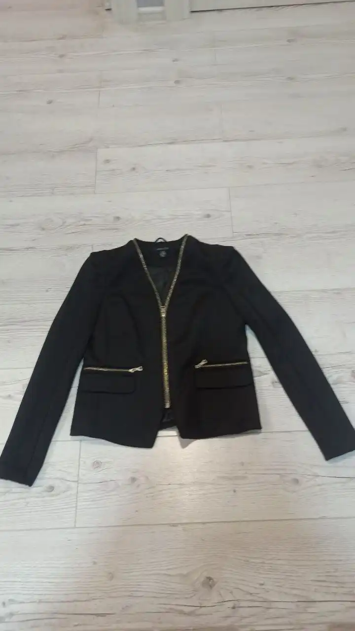 Пакет одежды 42-46 размер: зимний костюм, куртки, джинсы - Одежда в Некрасовка