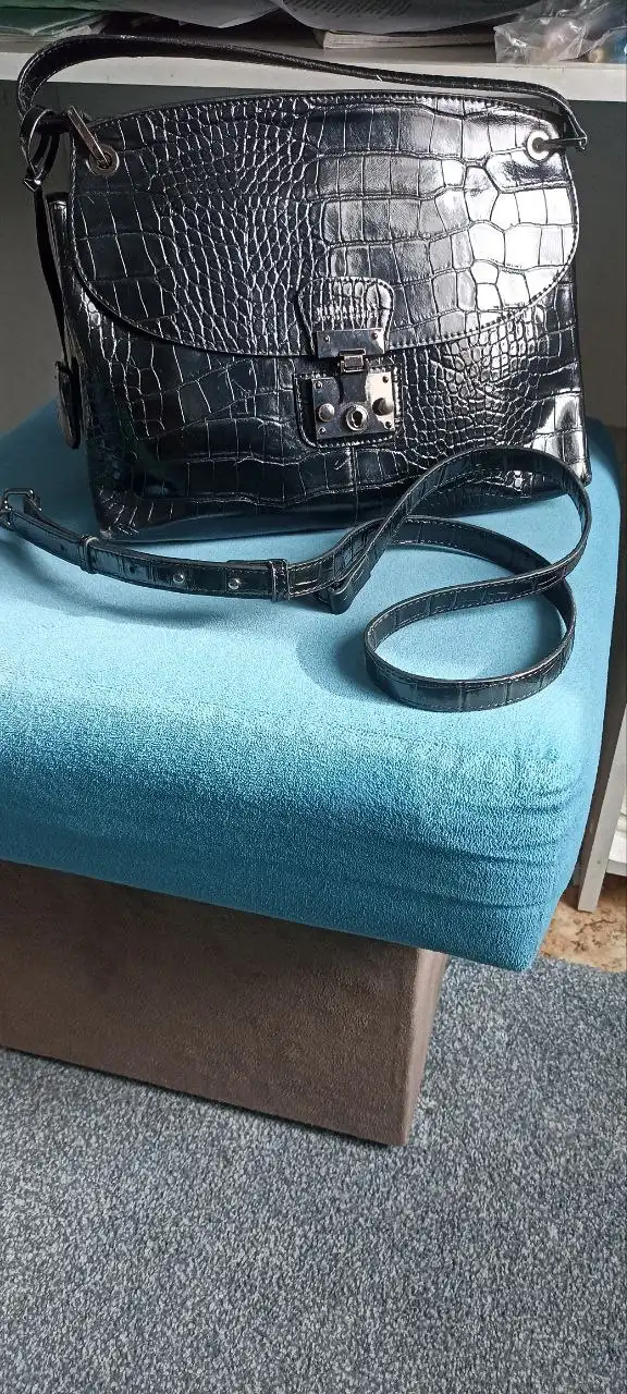 Сумка натуральная кожа с двумя видами ручек - Барахолка в Люберцы