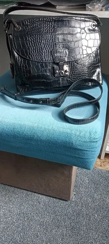 Сумка натуральная кожа с двумя видами ручек - Кондитерские изделия в Люберцы