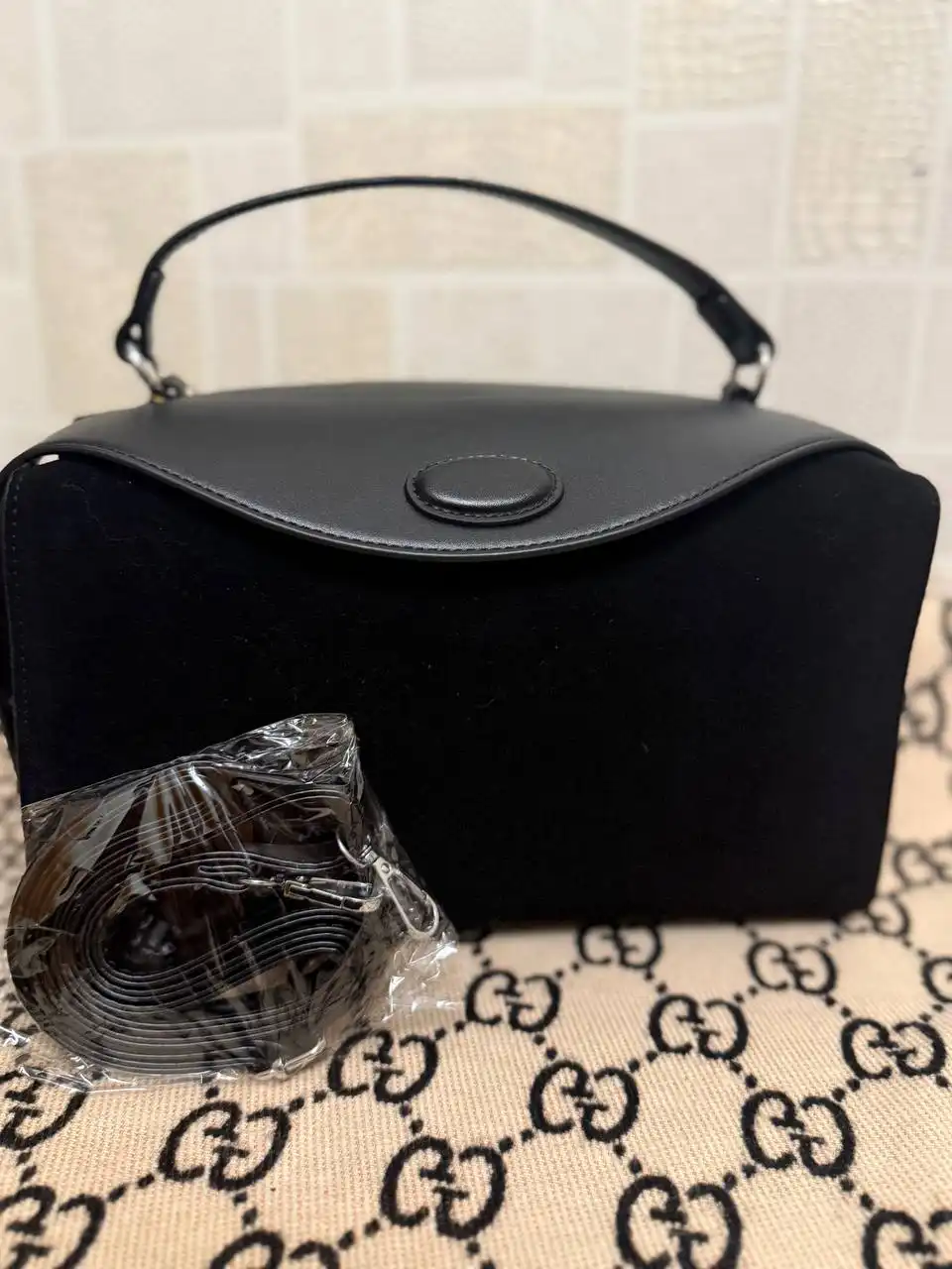 Продажа новых сумочек - Аксессуары (Барахолка) в Люберцы