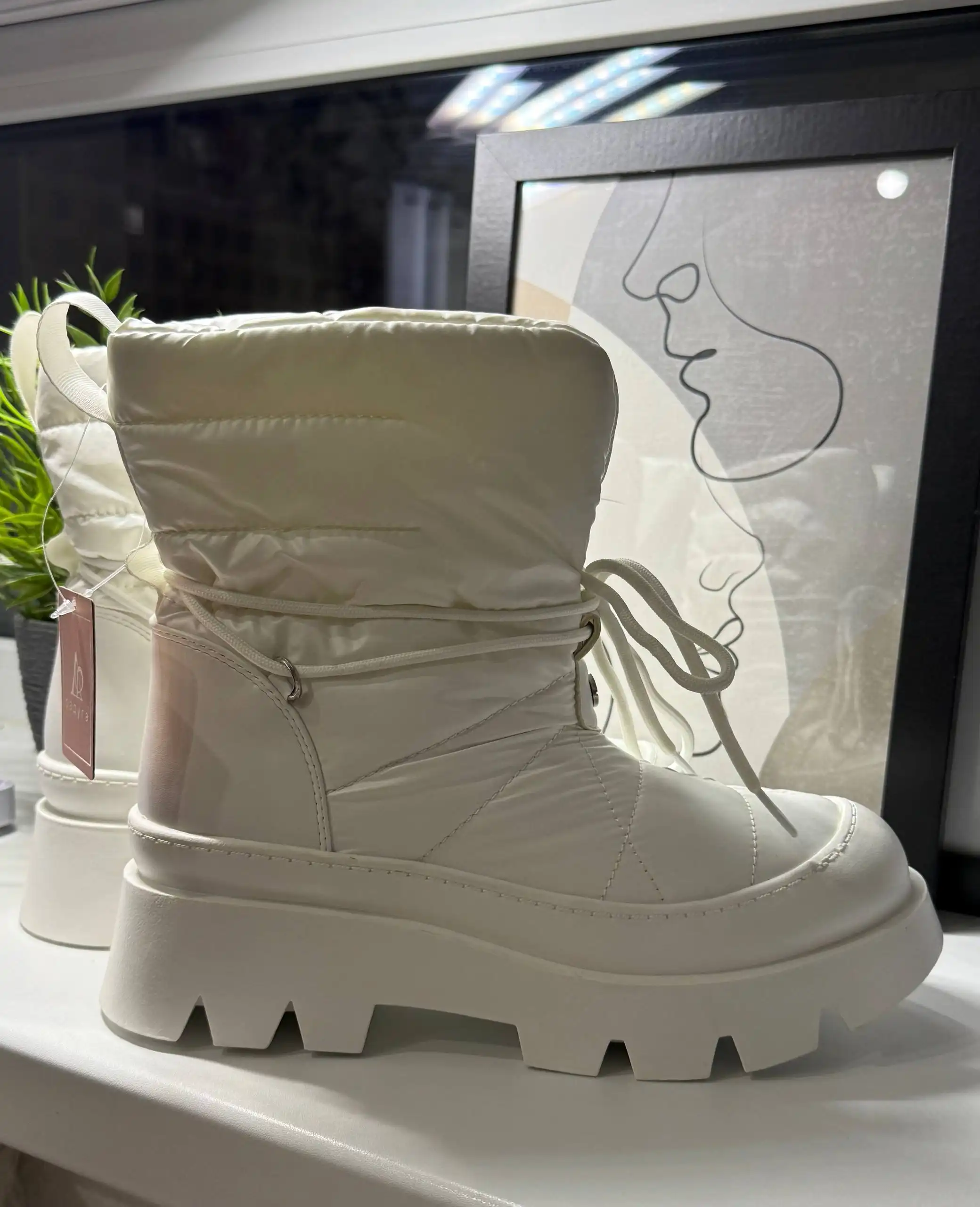 Обувь разных категорий: новые и б/у - Обувь (Одежда) в Люберцы