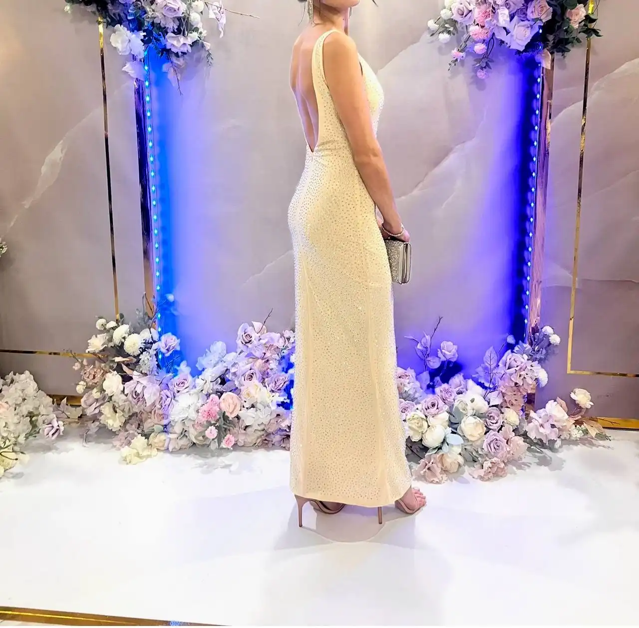 Вечернее платье со стразами и открытой спиной в стиле Мэрлин Монро - Платья вечерние (Одежда) в Люберцы