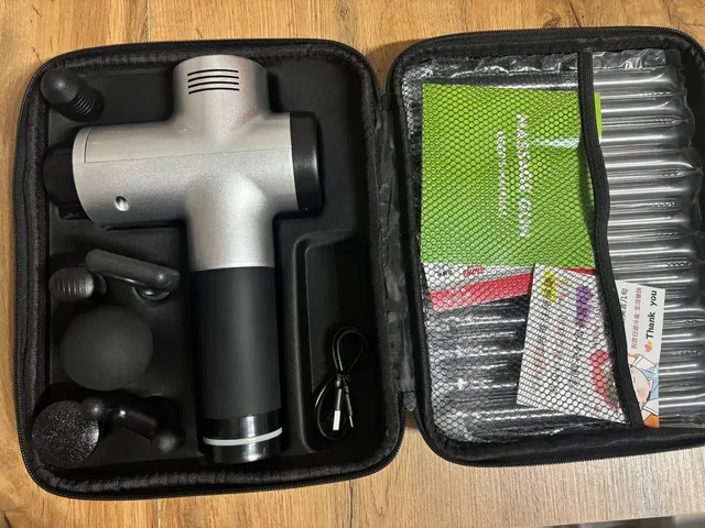 Перкуссионный массажер новый - Детские книги в Люберцы