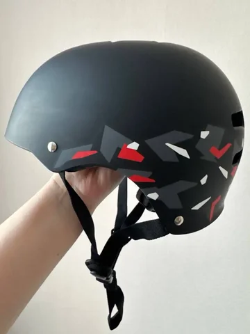 Новый шлем размер S - Детские книги в Люберцы