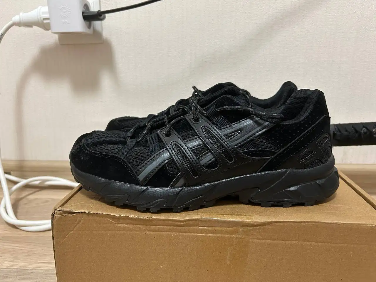 Продажа кроссовок Asics Gel-Sonoma 15-50 размер 42 - Обувь (Одежда) в Люберцы