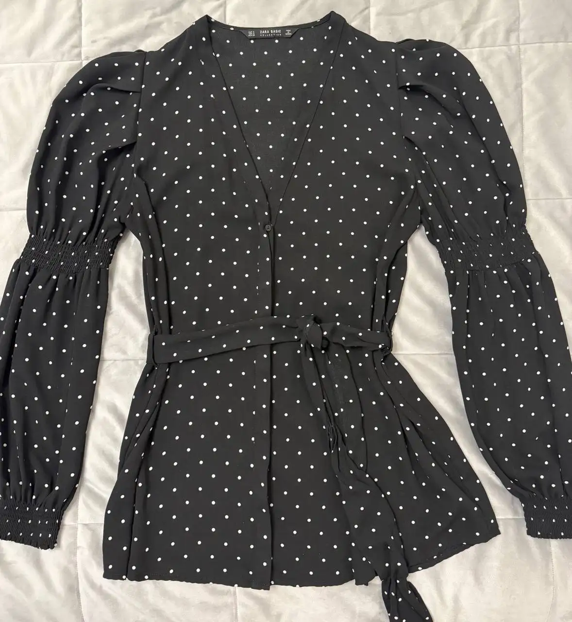 Блузка женская Zara в отличном состоянии - Блузки (Одежда) в Некрасовка