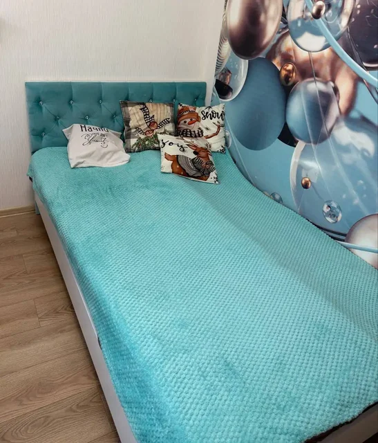 Продам кровать с матрасом и тумбу - Мебель в Люберцы