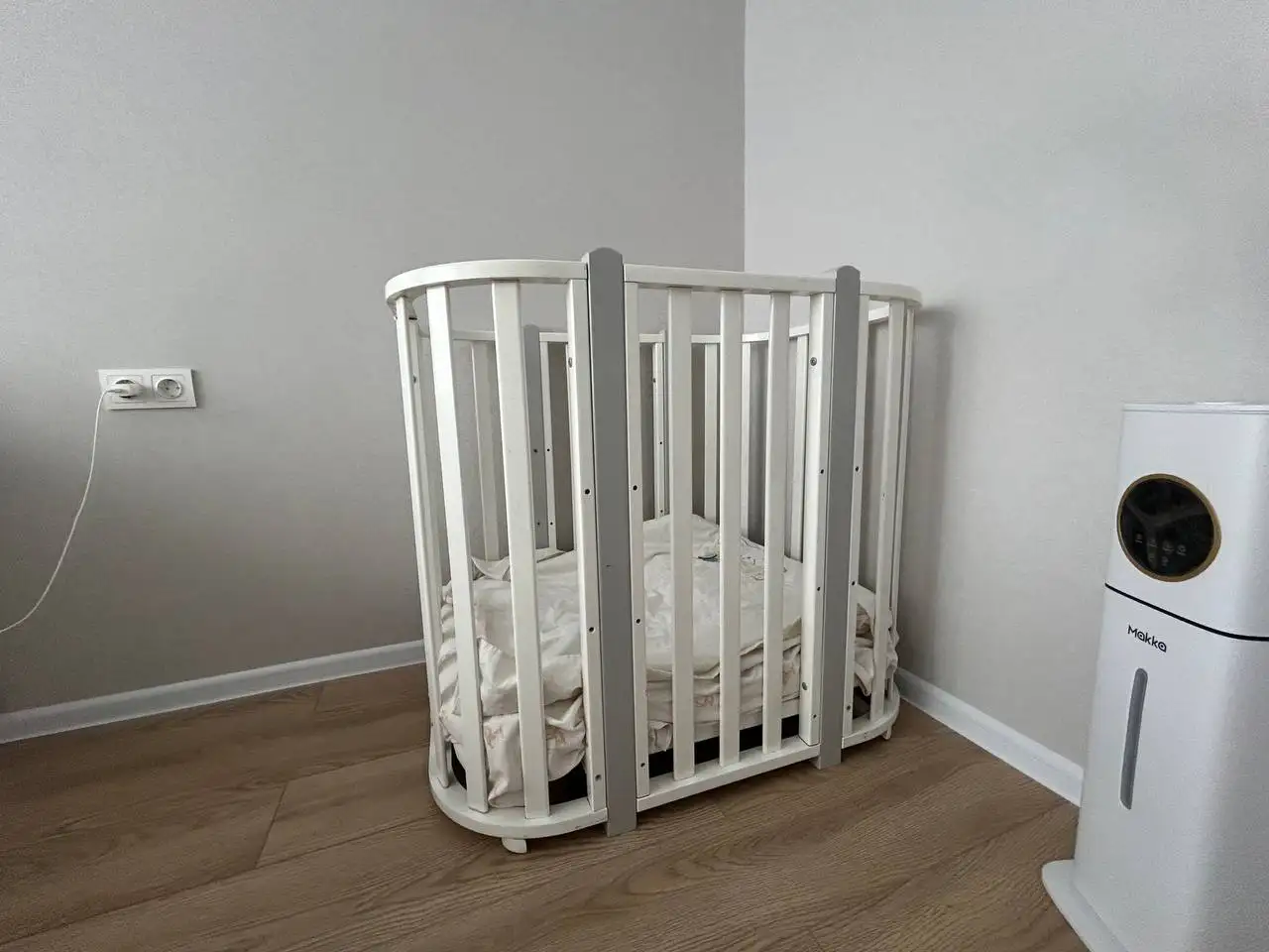 Продажа детских кроваток с электроукачиванием - Кроватки (Товары для детей) в Некрасовка