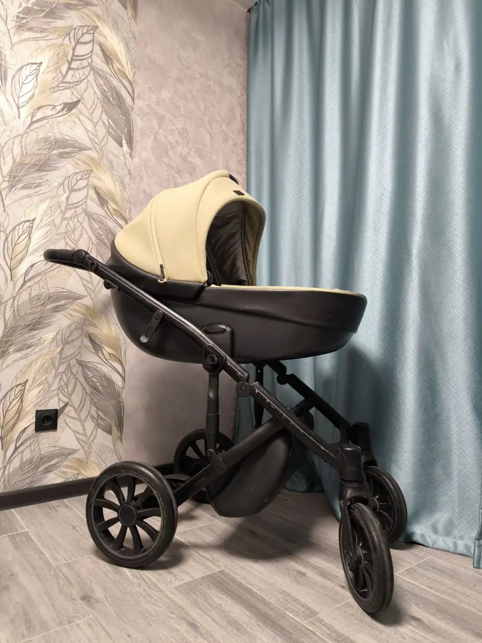 Продам коляску Anex 3 в 1 для мальчика - Детские коляски (Товары для детей) в Люберцы