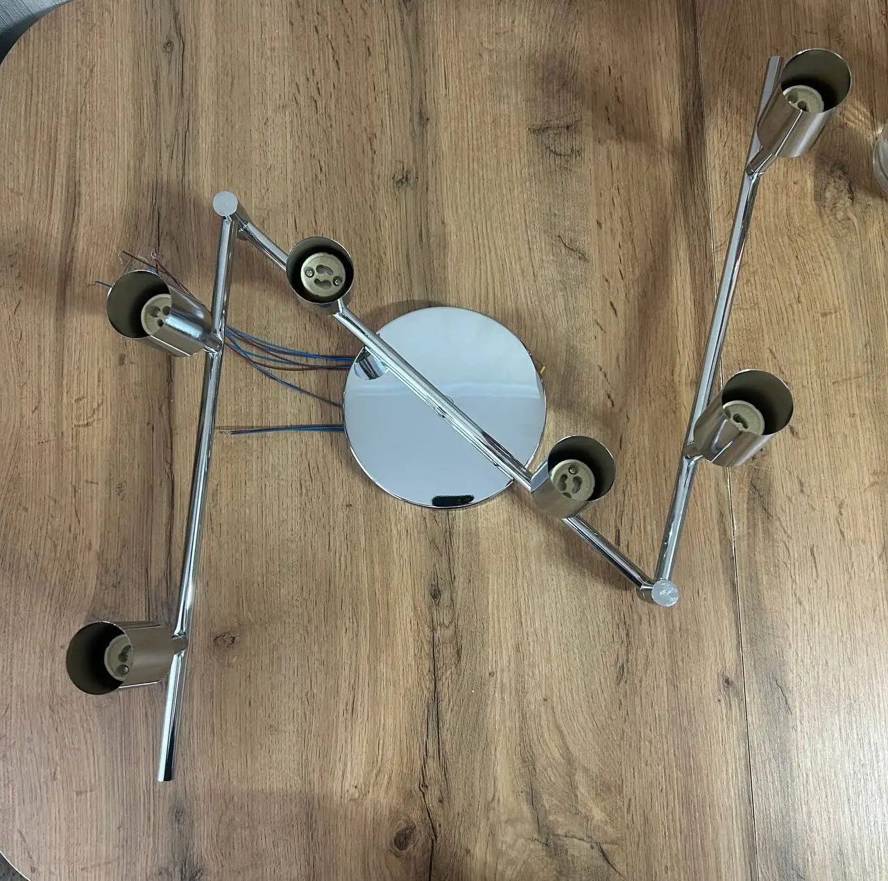 Новые люстры в Некрасовке - Люстры (Барахолка) в Некрасовка