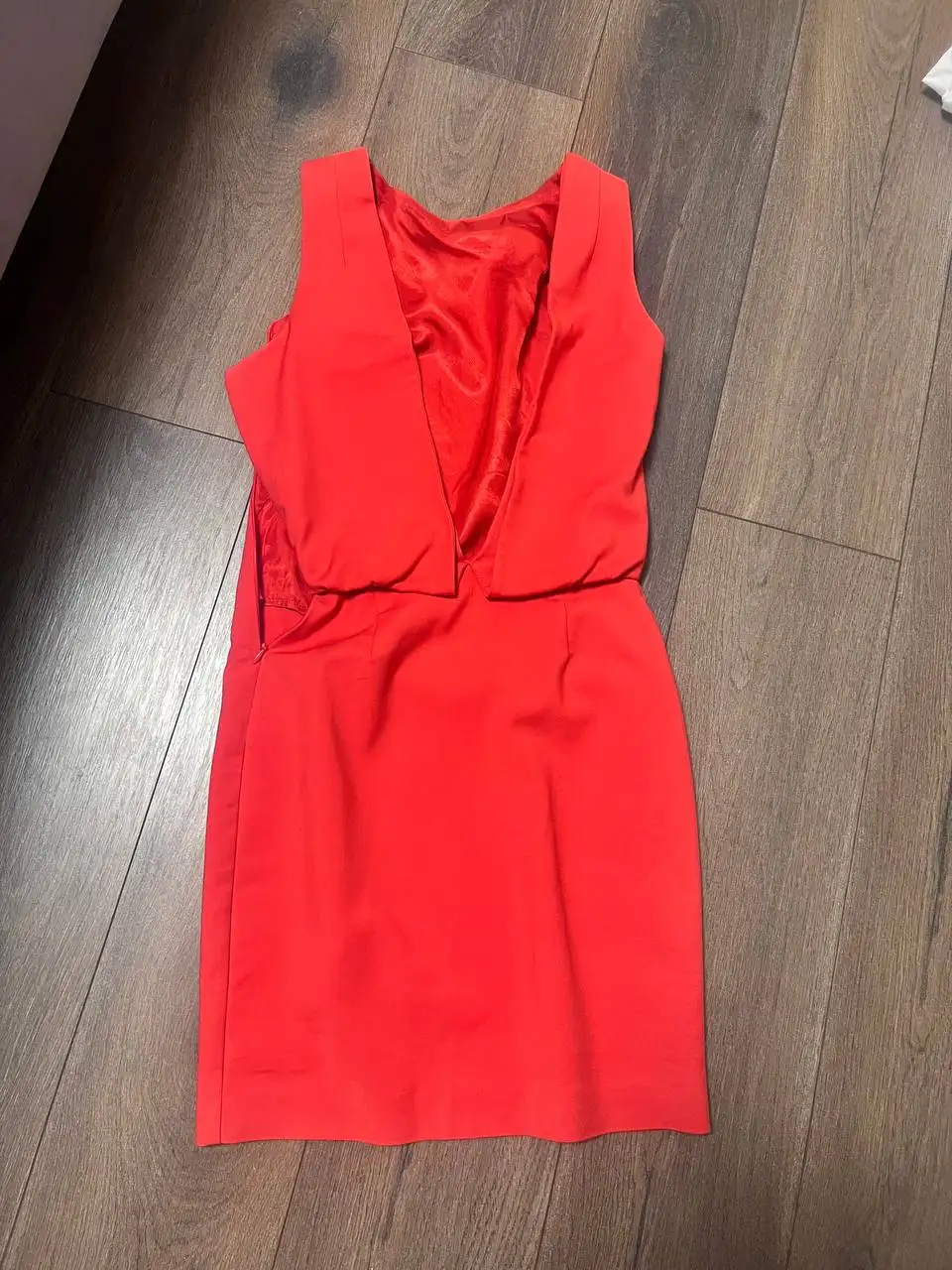 Красное платье с открытой спиной от Zara размер S - Платья (Одежда) в Люберцы