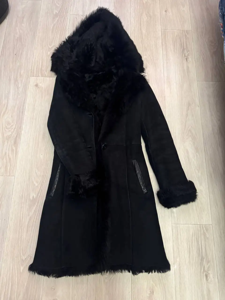 Дублёнка женская зимняя размер 42 - Верхняя одежда (Одежда) в Люберцы