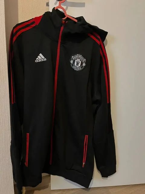 Мужской костюм и кофта 46 размера - Джемперы в Люберцы