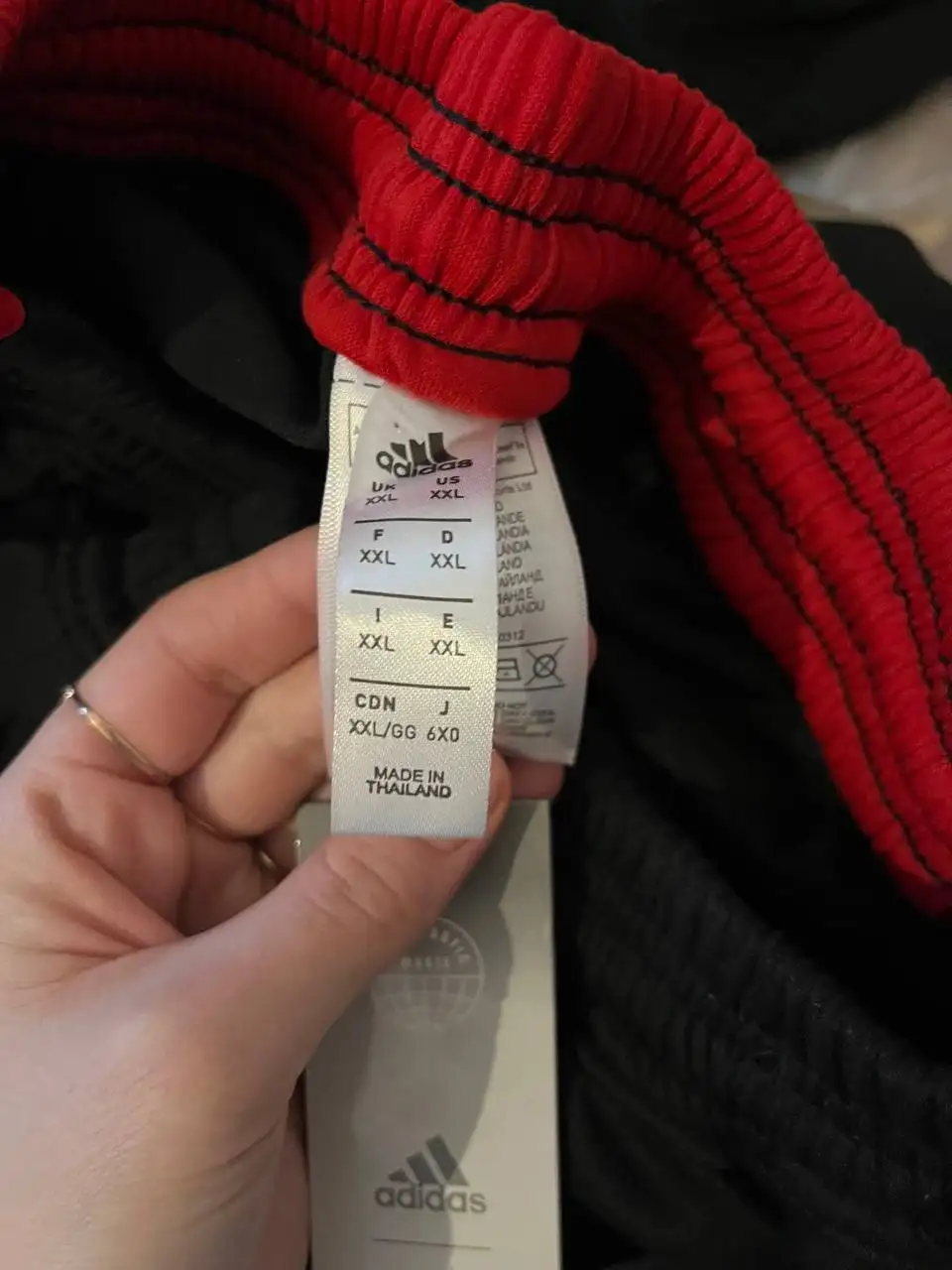 Мужской костюм и кофта 46 размера - Одежда в Люберцы