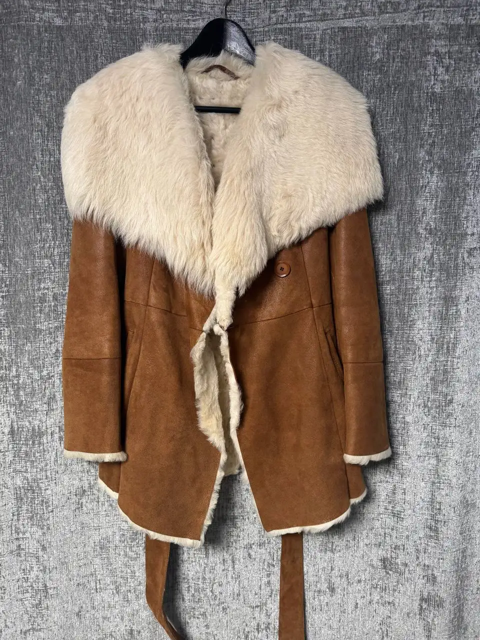 Дубленка в идеальном состоянии - Верхняя одежда (Одежда) в Люберцы