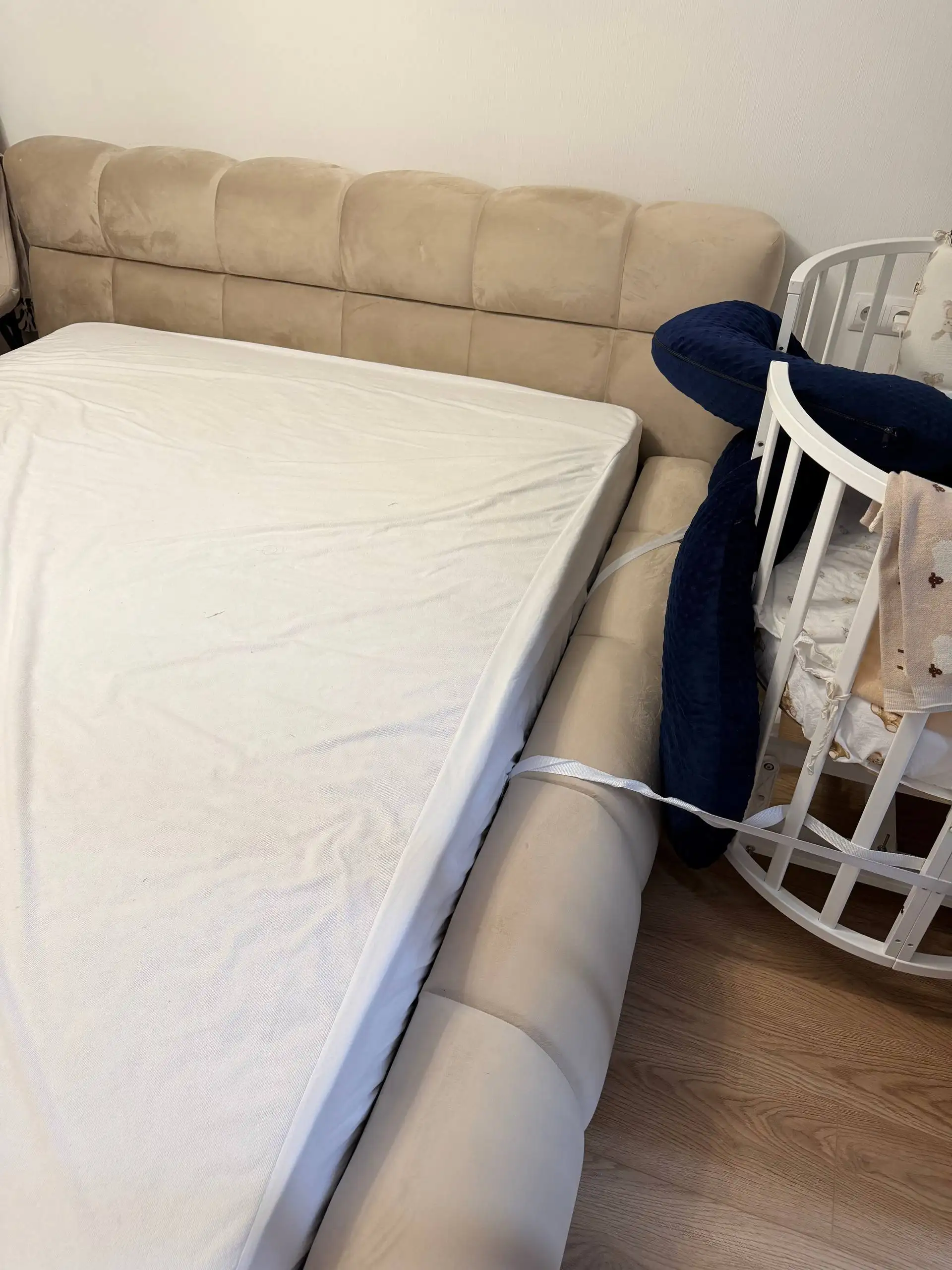 Продам кровать с подъемным механизмом - Мебель (Для дома и дачи) в Люберцы