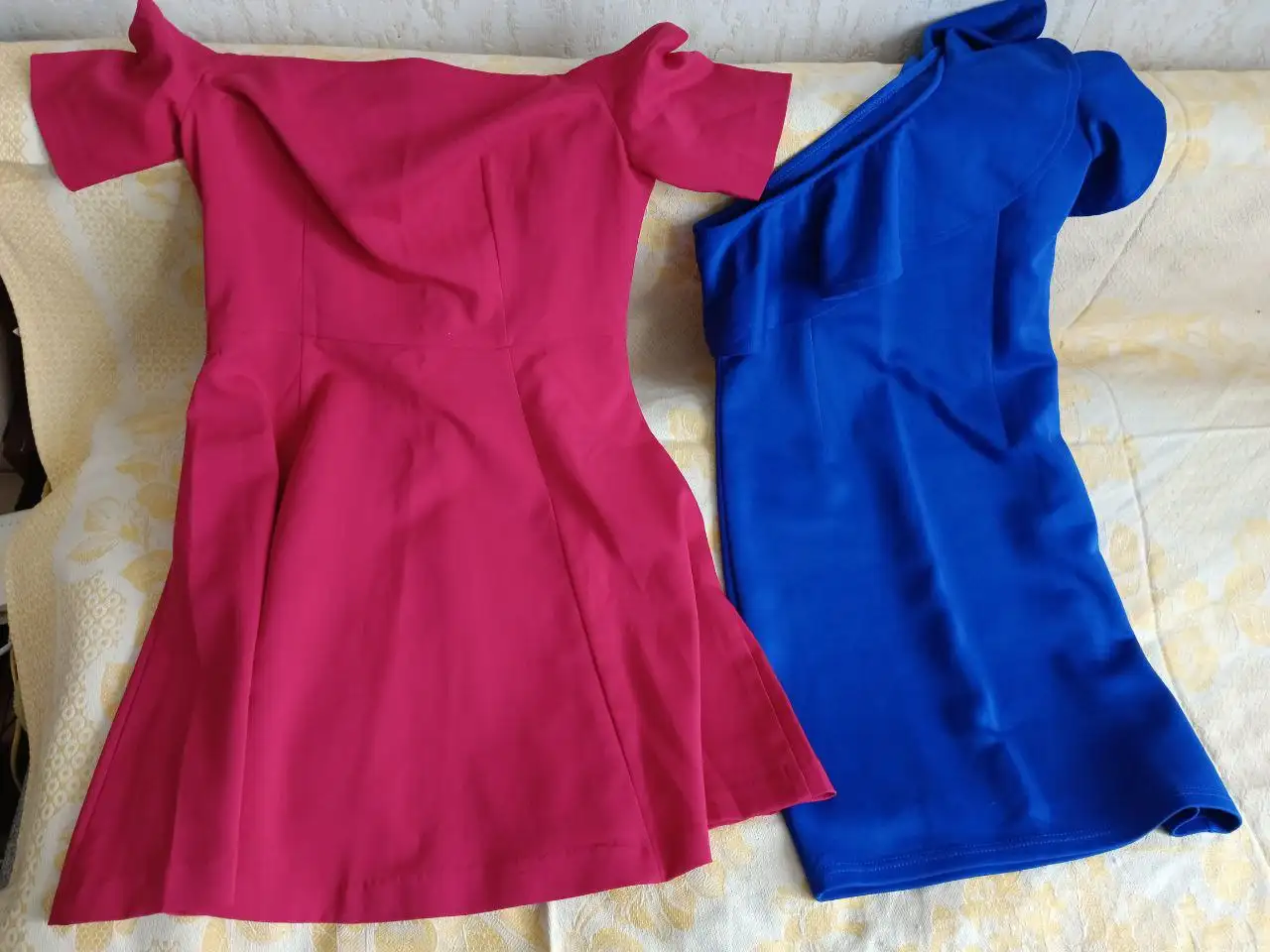 Платья по 300 рублей - Платья (Одежда) в Люберцы