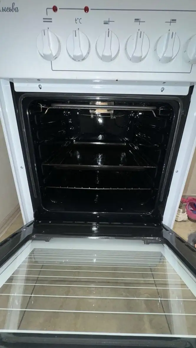 Продажа электрической плиты на 4 конфорки - Кухонная техника (Для дома и дачи) в Люберцы