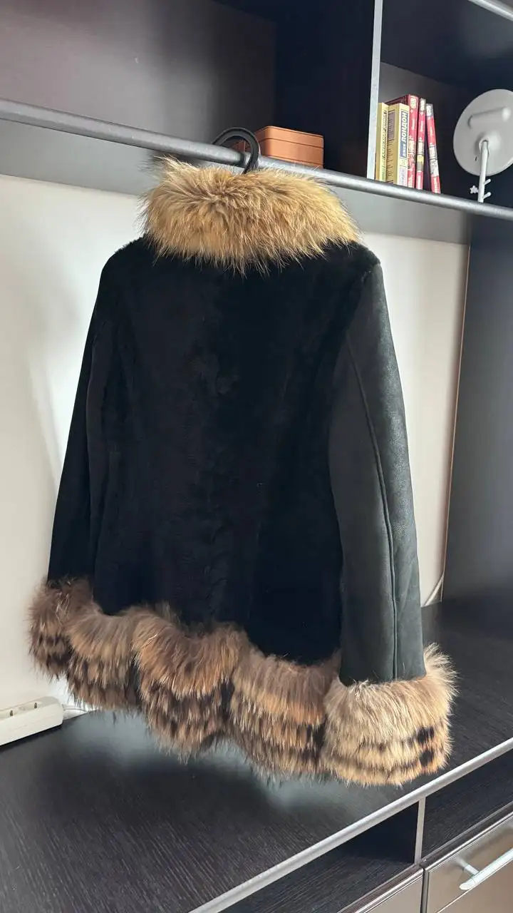Натуральная дубленка размер 44 - Верхняя одежда (Одежда) в Люберцы