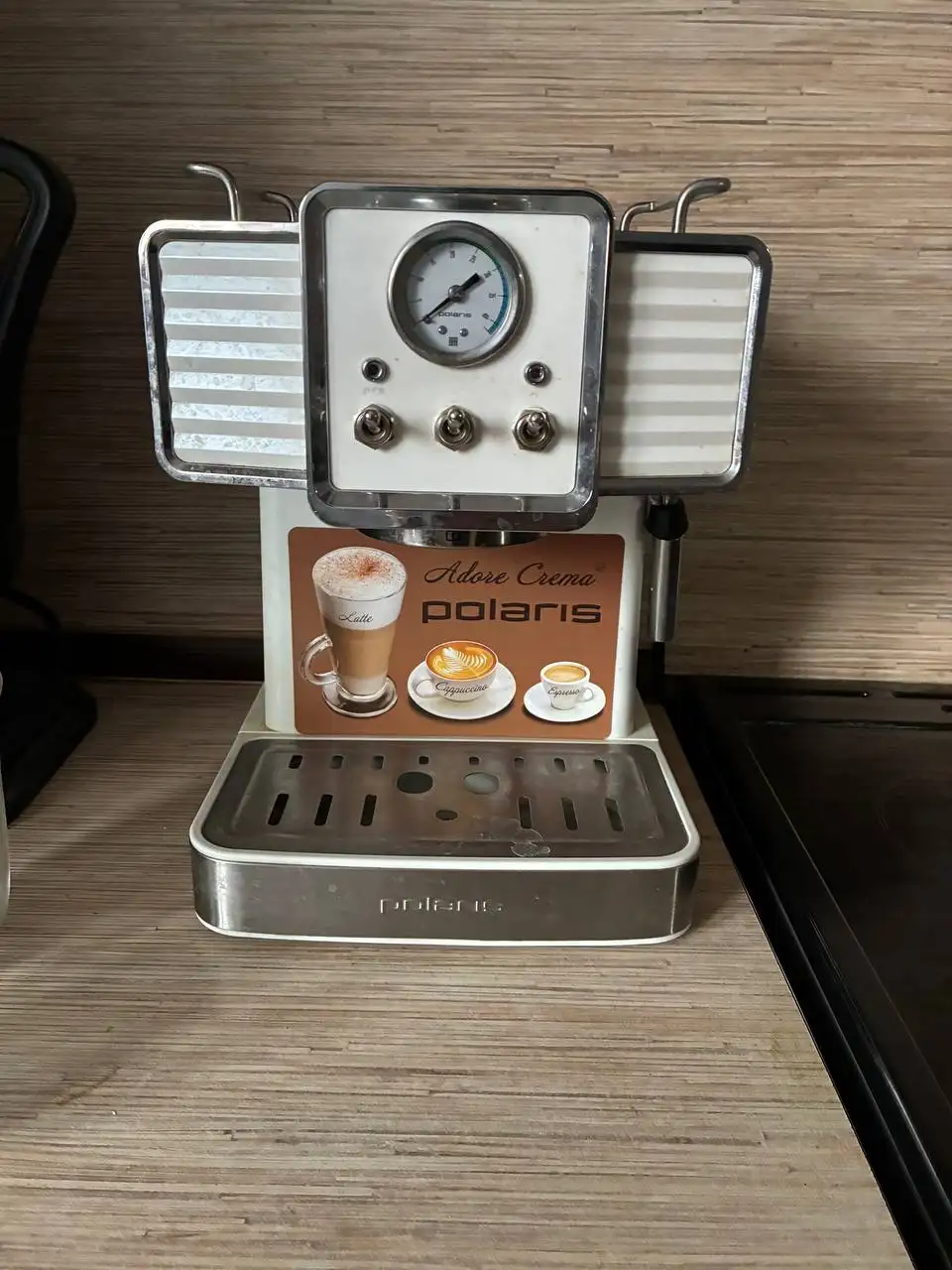 Рожковая кофе машина мощностью 15 бар в стиле ретро - Барахолка в Некрасовка