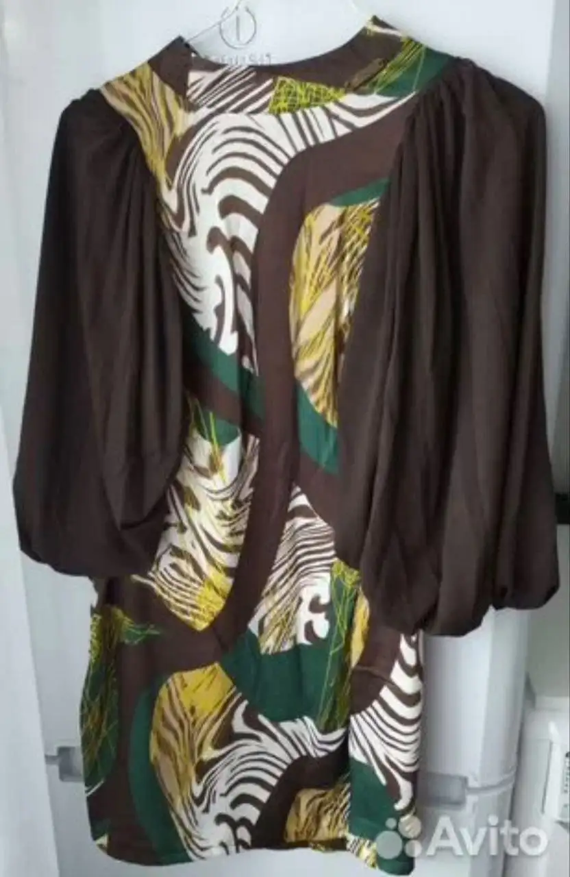 Платье шелковое с трикотажным рукавом-накидкой - Платья (Одежда) в Люберцы