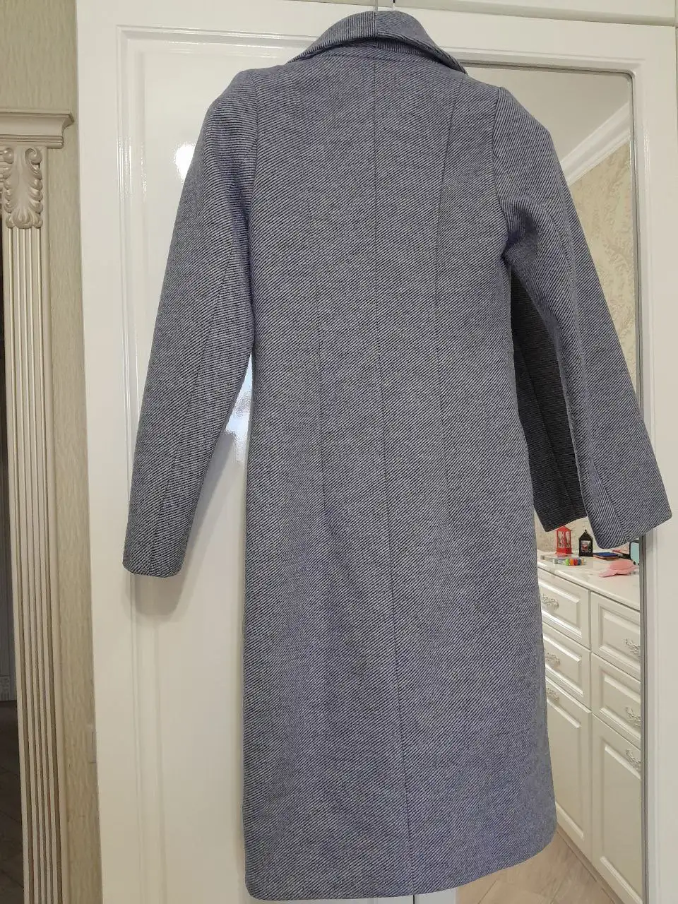 Продажа кожаной куртки, пальто и куртки-бомбера - Верхняя одежда (Одежда) в Люберцы