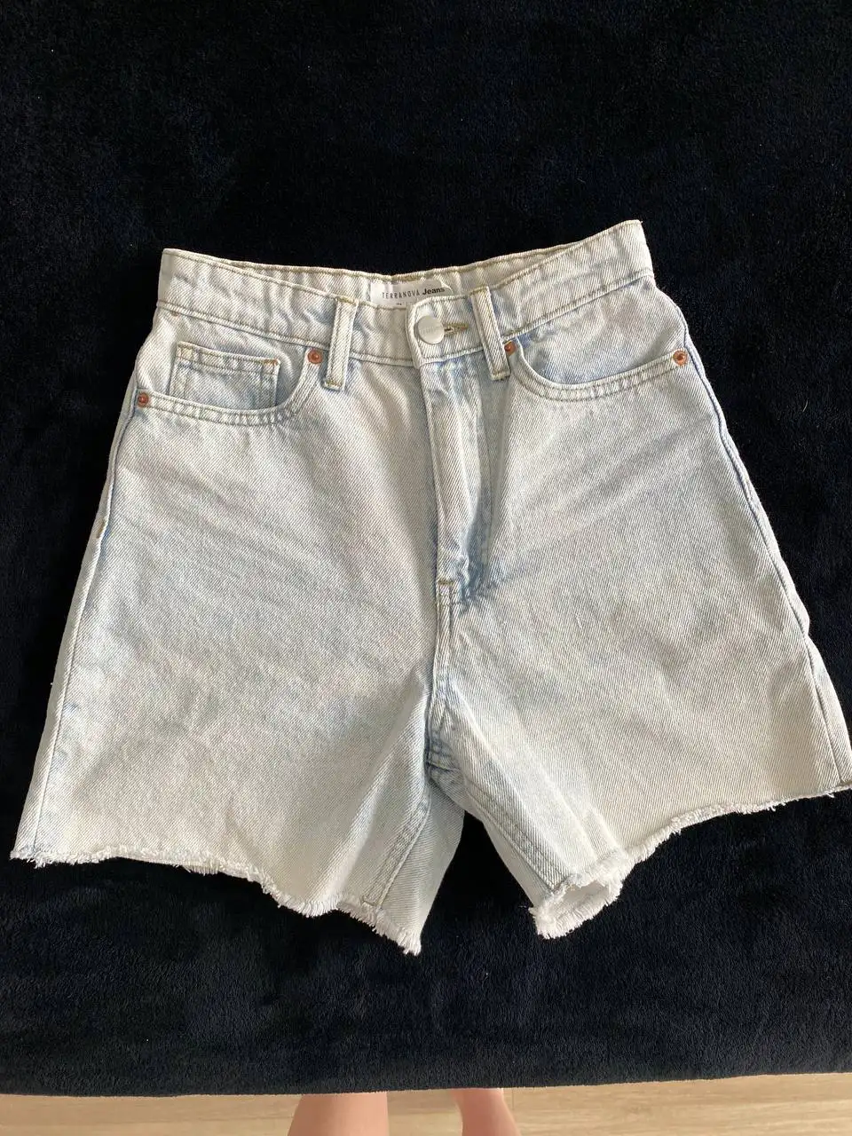 Шорты и джинсы - Одежда в Люберцы