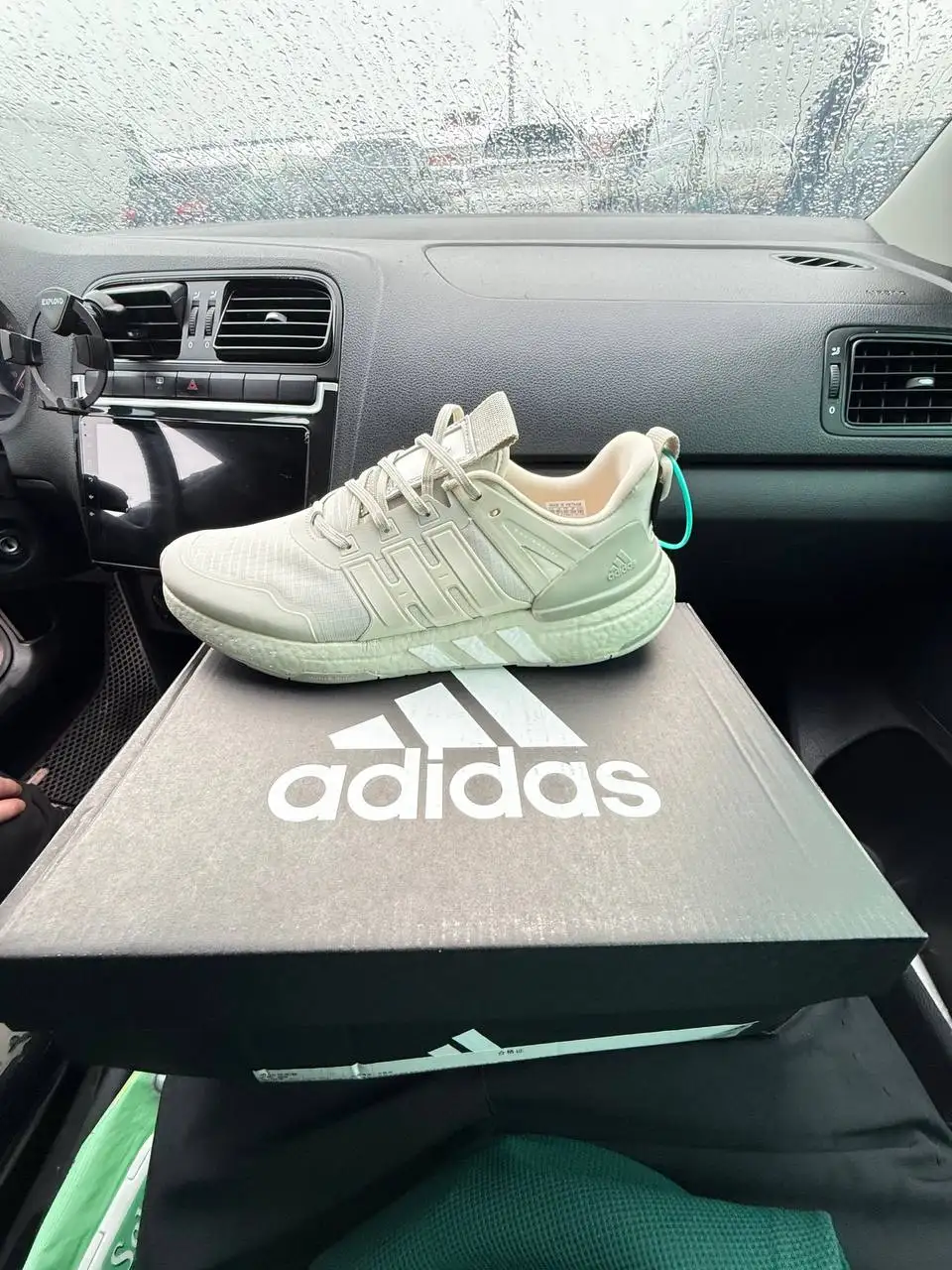 Кроссовки Adidas новые размер 41 - Обувь (Одежда) в Люберцы