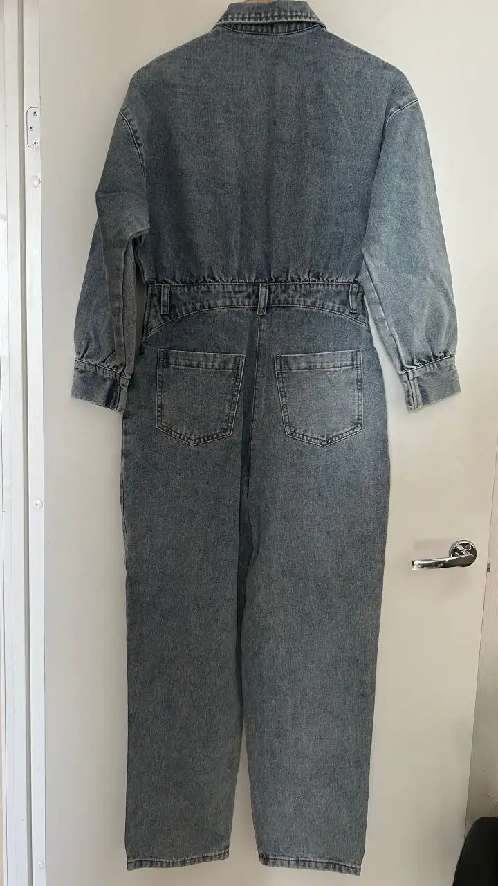 Джинсовый комбинезон женский размер 46 новый - Верхняя одежда (Одежда) в Люберцы