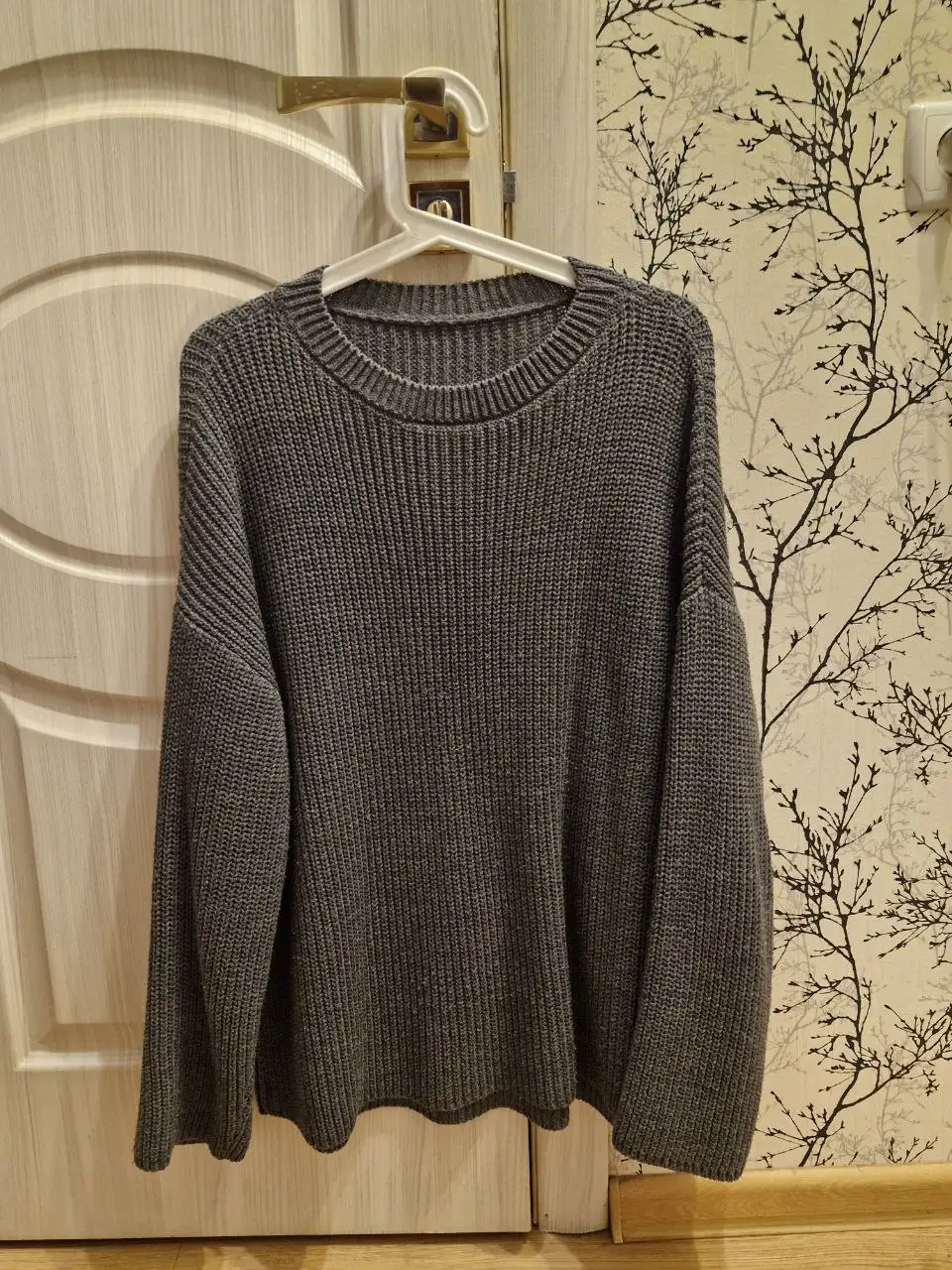 Отдам бесплатно одежду 42-44 размера - Одежда в Люберцы